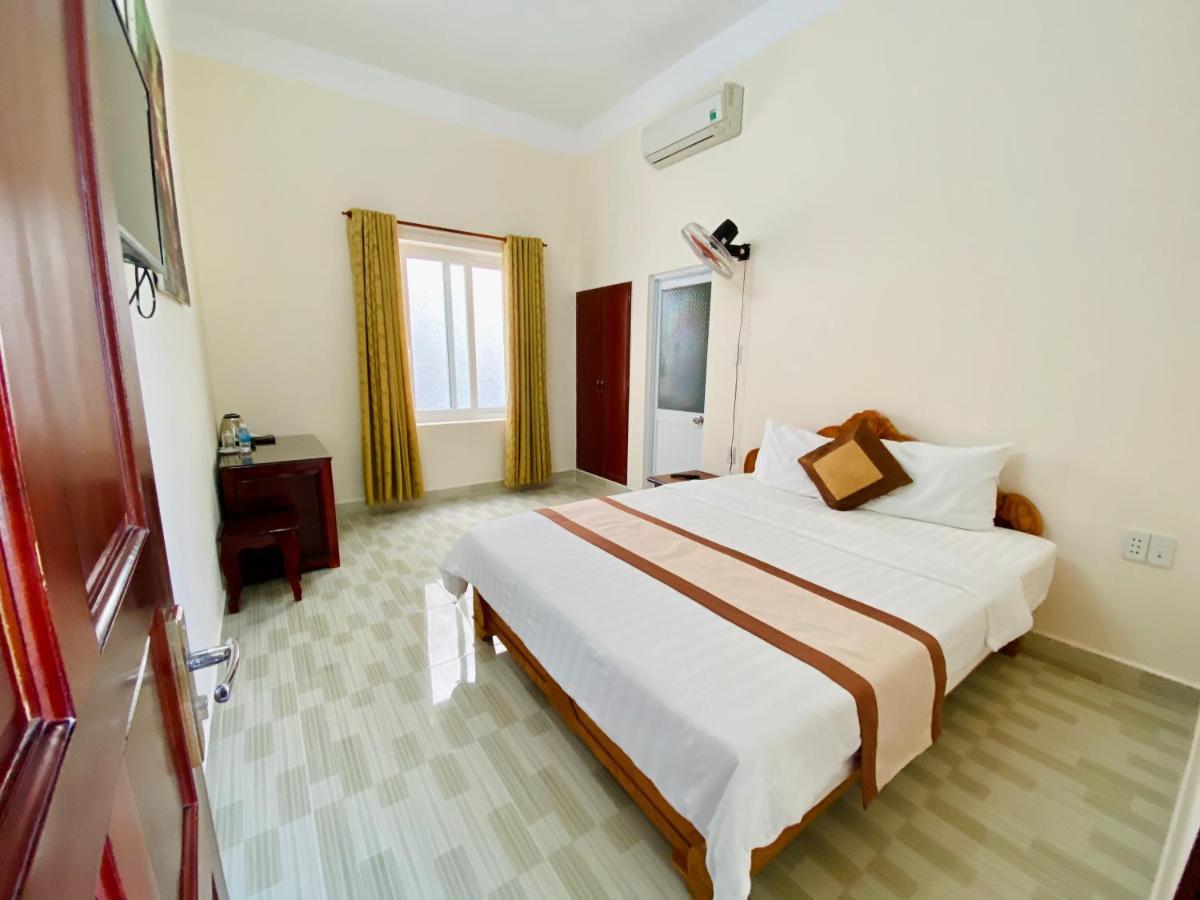 Thuy Thanh Hotel Chi Khu Co Ong Exterior photo